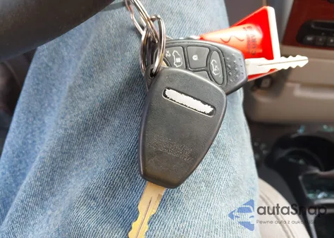 2006 Chrysler Town & Country Limited z USA, uszkodzony, nr VIN 2A4GP64L86R858732